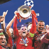 手高压逼抢 手高压逼抢