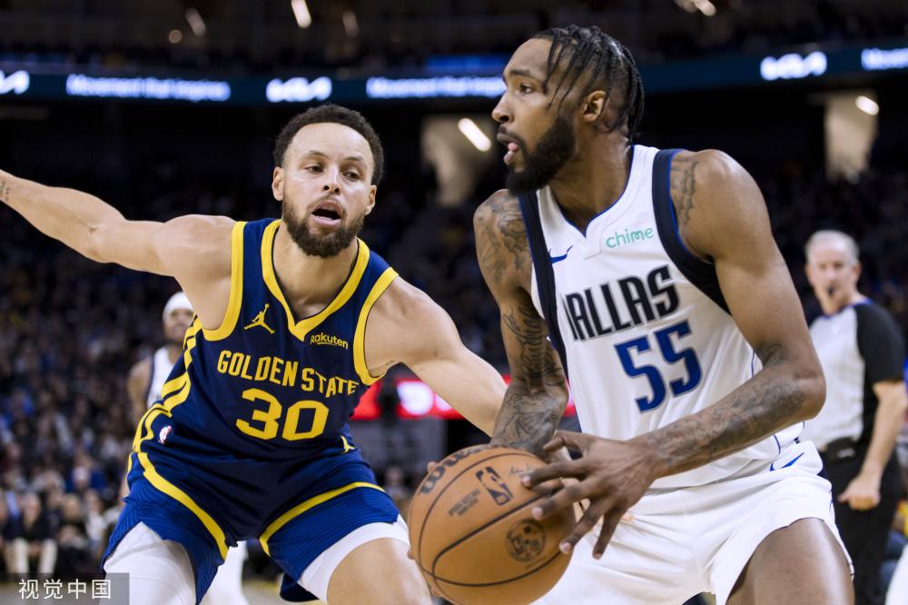 赛场上夺得 赛场上夺得