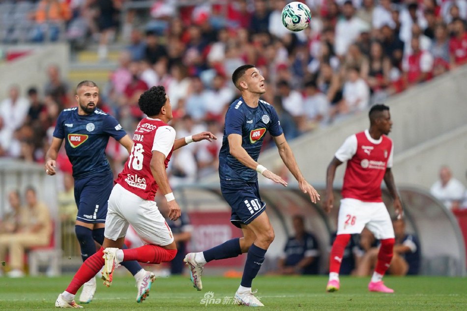 比赛中展现 比赛中展现